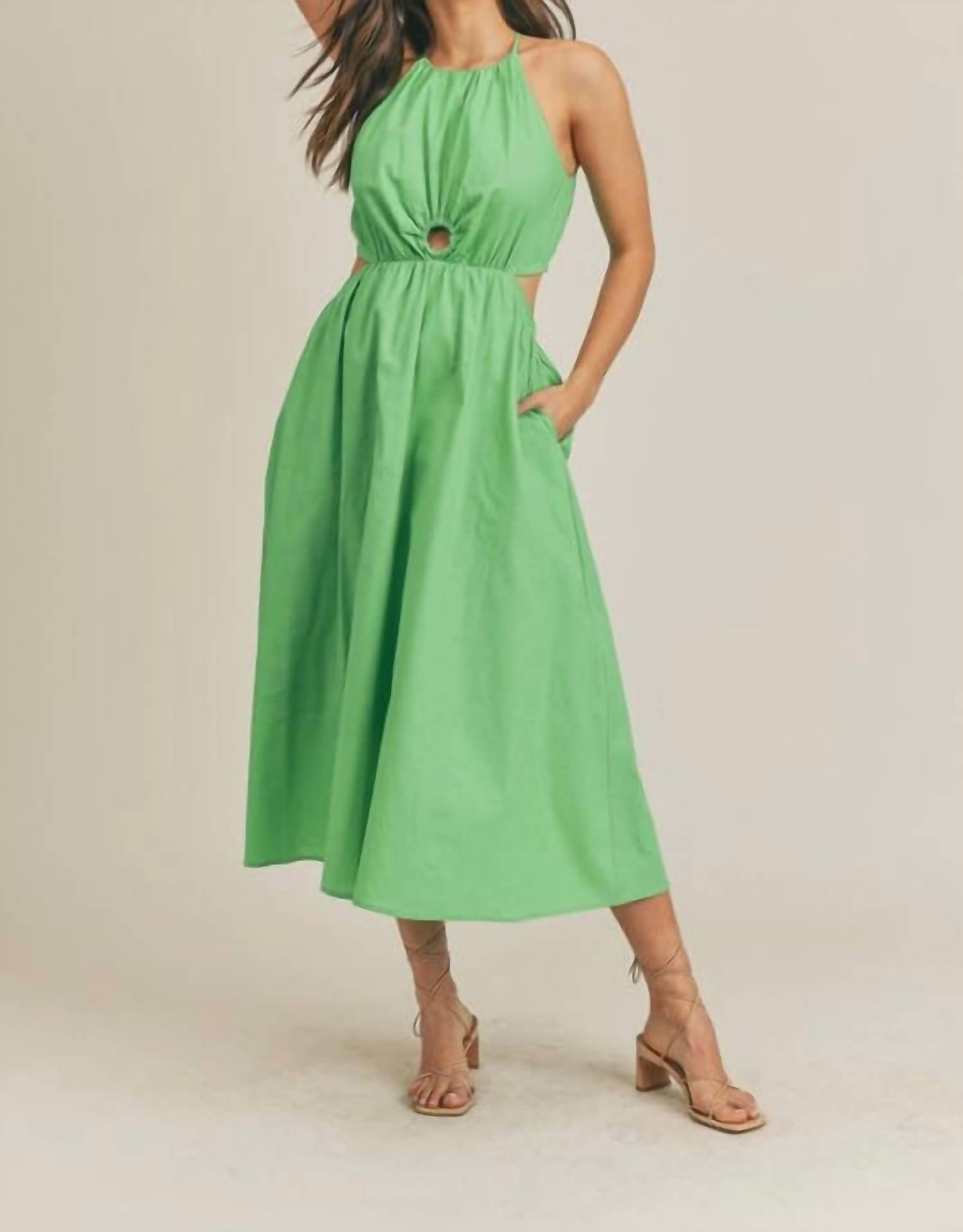 Зеленое миди-платье с вырезом &merci
Зеленое миди-платье с вырезом &merci