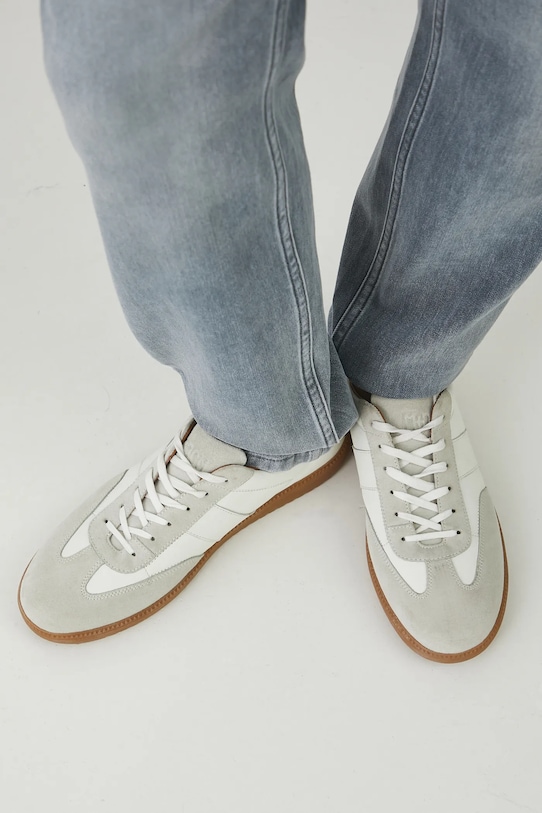 Кожаные кроссовки Medicine, белый
Кожаные кроссовки Medicine, белый