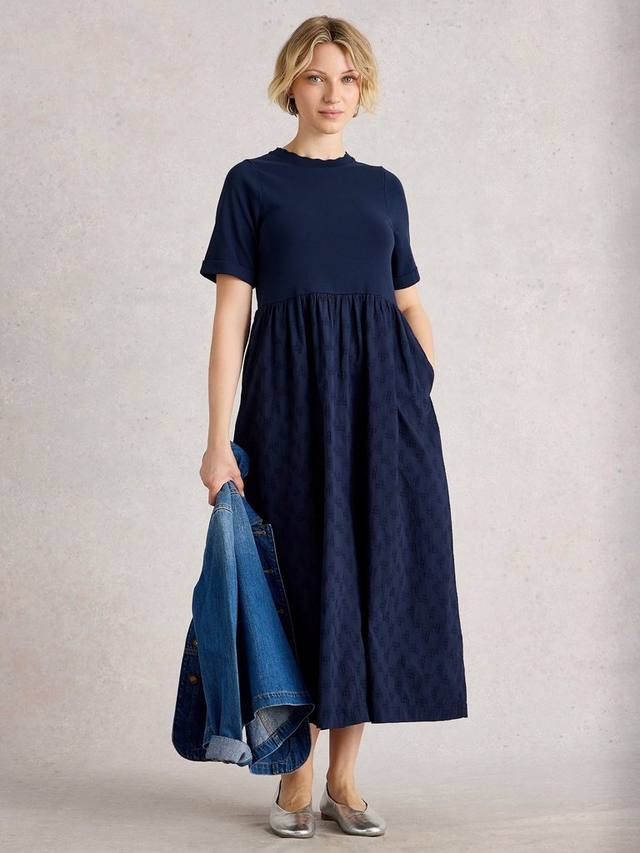 Платье-юбка Vera с вышивкой White Stuff, Dark Navy
Платье-юбка Vera с вышивкой White Stuff, Dark Navy