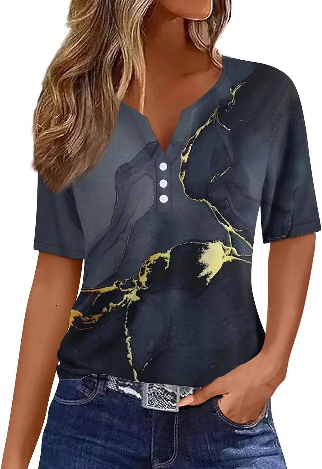 Женская летняя майка 2025 с коротким рукавом и V-образным вырезом QZXYUAN
Женская летняя майка 2025 с коротким рукавом и V-образным вырезом QZXYUAN