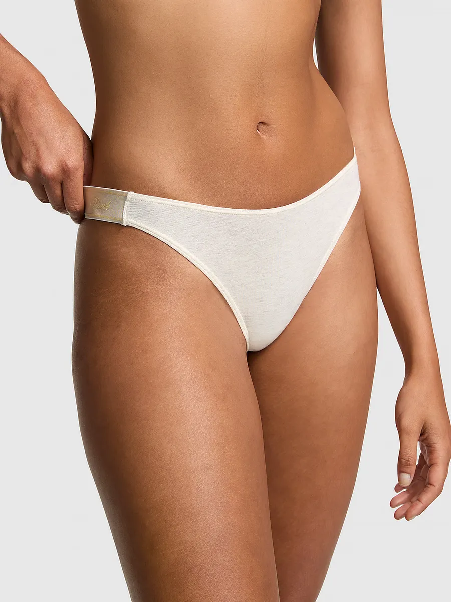 Хлопковые трусики-стринги с логотипом Pink, цвет Natural Heather
Хлопковые трусики-стринги с логотипом Pink, цвет Natural Heather