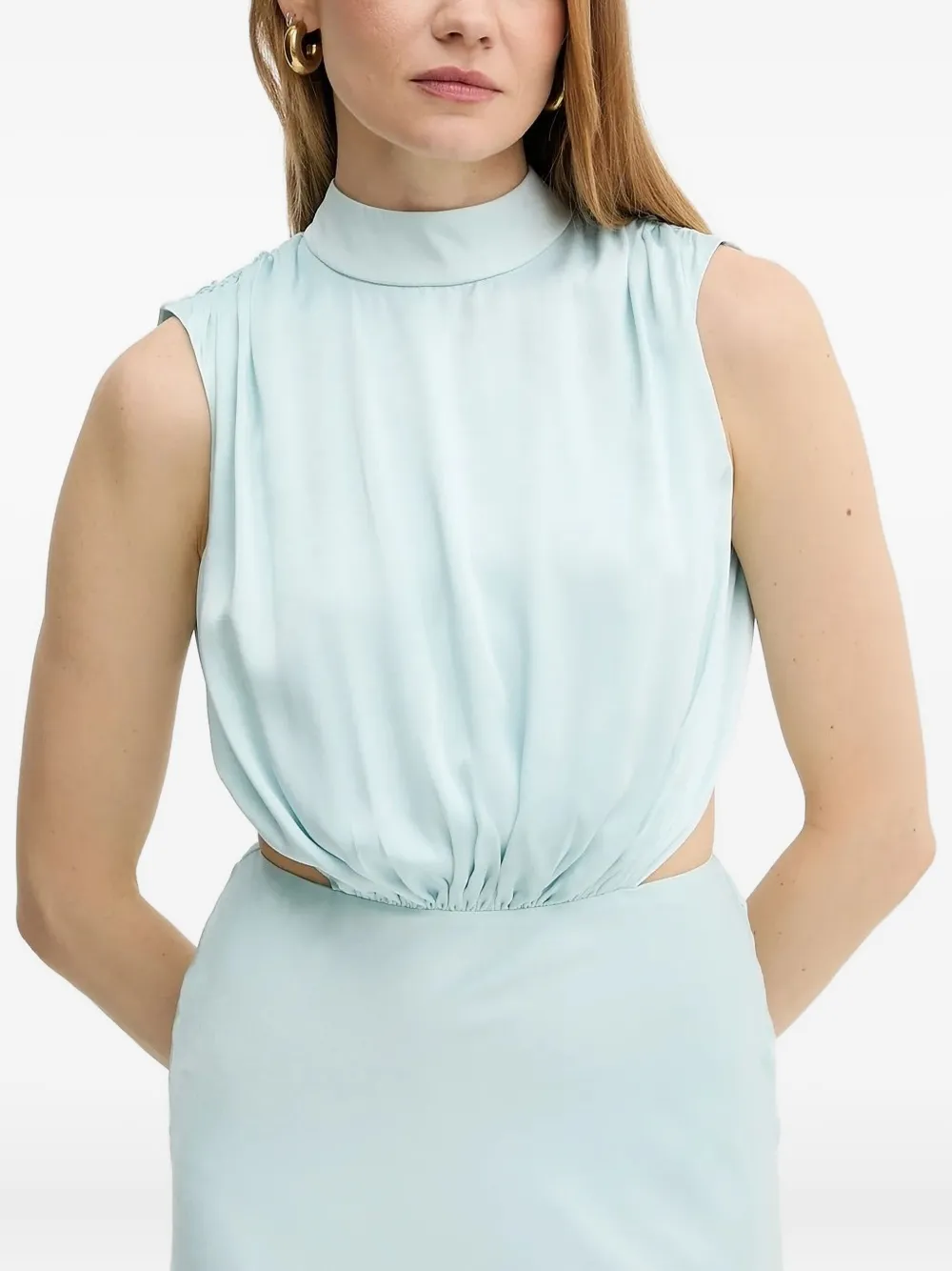 Платье Delphine с высоким вырезом Bardot, синий
Платье Delphine с высоким вырезом Bardot, синий