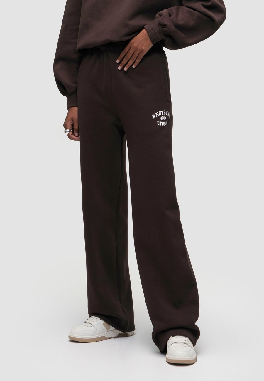 Брюки WRSTBHVR NOMI V2, Chocolate Torte/Brown
Брюки WRSTBHVR NOMI V2, Chocolate Torte/Brown