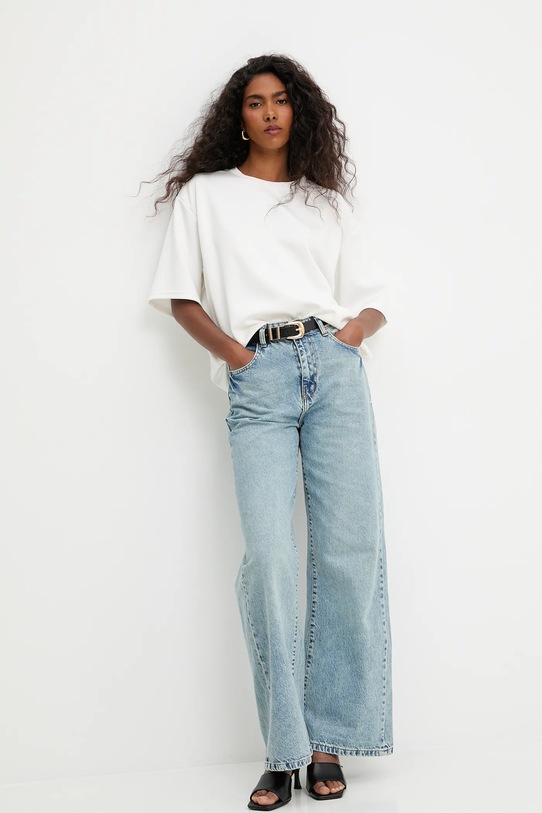 Футболка Answear.Lab, белый
Футболка Answear.Lab, белый