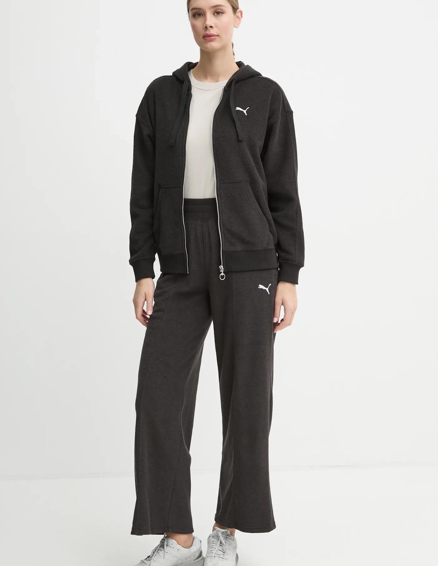 Спортивные штаны Puma, черный
Спортивные штаны Puma, черный