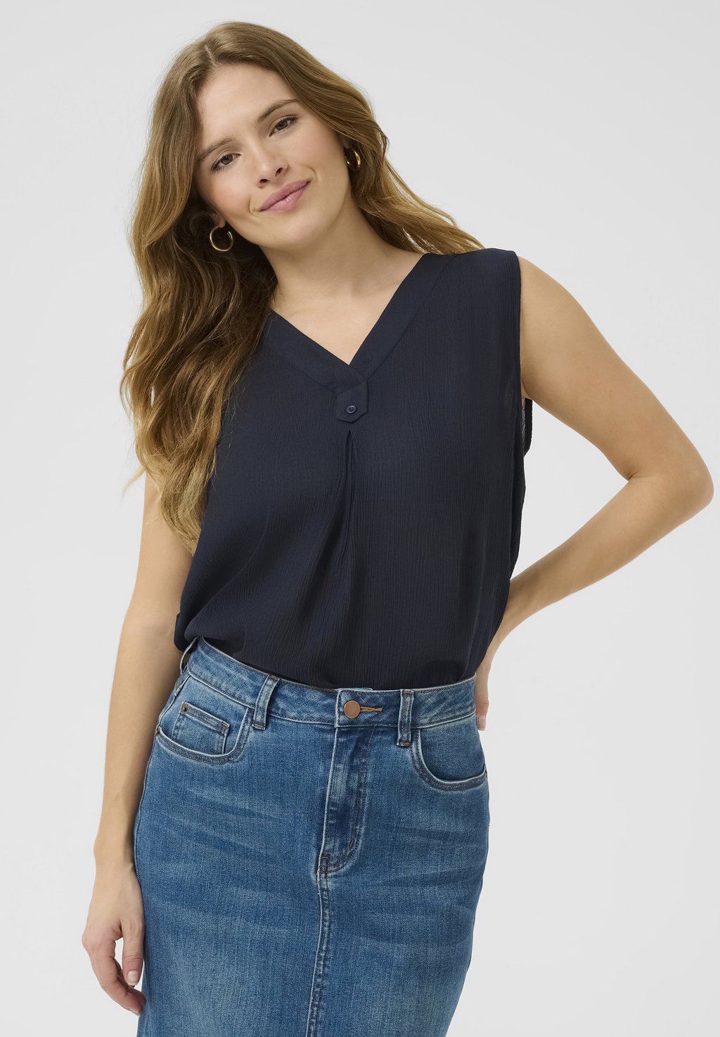 Топ KACIARA AMBER Kaffe, темно-синий 
Топ KACIARA AMBER Kaffe, темно-синий