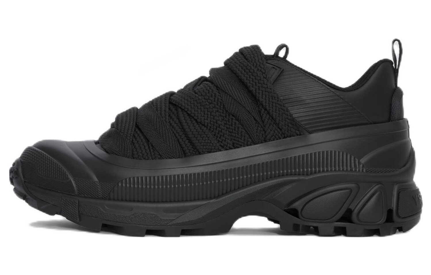 Мужские кроссовки Burberry, черный
Мужские кроссовки Burberry, черный