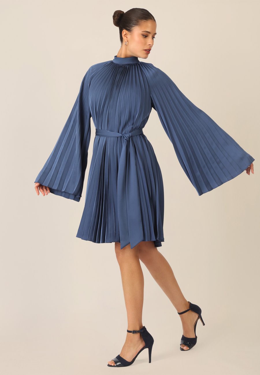 Платье Apart Day dress, Mittelblau/Blue
Платье Apart Day dress, Mittelblau/Blue