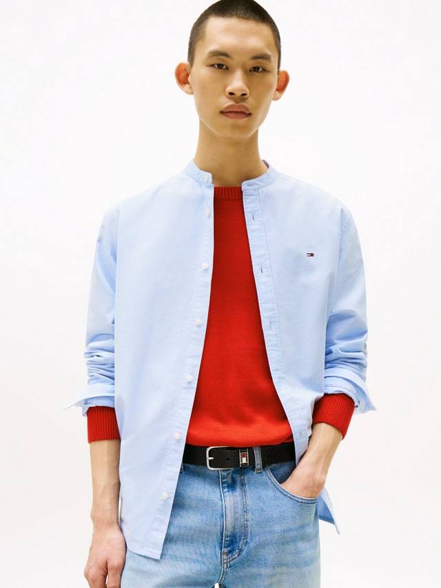 Футболка Tommy Jeans из хлопка Regular Fit с воротником Grandad Tommy Hilfiger, Mid Blue
Футболка Tommy Jeans из хлопка Regular Fit с воротником Grandad Tommy Hilfiger, Mid Blue