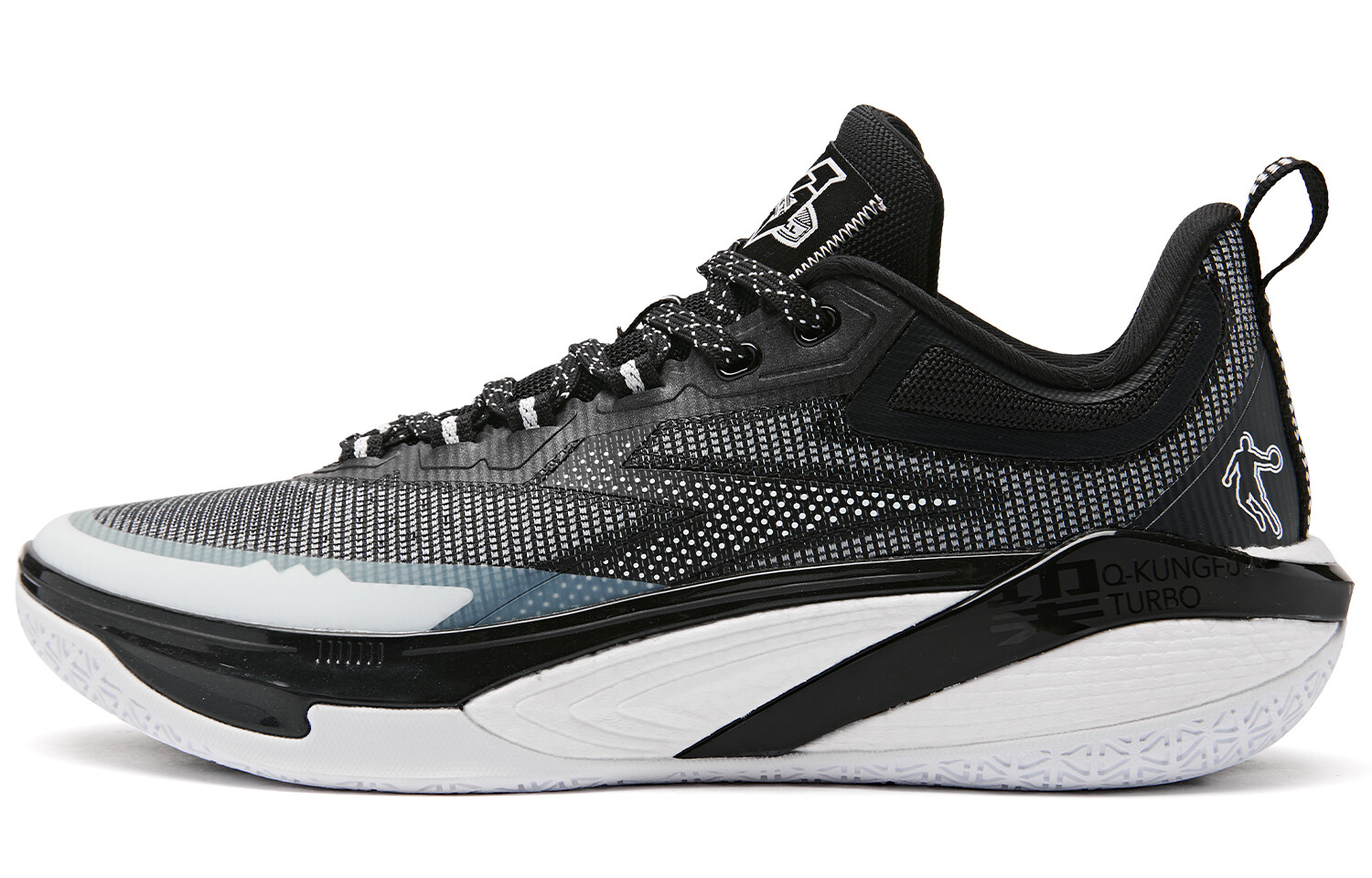 Баскетбольные кроссовки Blade 7.0 PRO мужские низкие черные/белые Qiaodan
Баскетбольные кроссовки Blade 7.0 PRO мужские низкие черные/белые Qiaodan