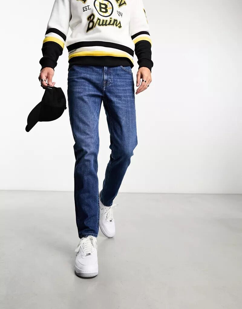 Джинсы зауженного кроя Lee Austin средней винтажности, Черный, Джинсы зауженного кроя Lee Austin средней винтажности
Джинсы зауженного кроя Lee Austin средней винтажности, Черный, Джинсы зауженного кроя Lee Austin средней винтажности