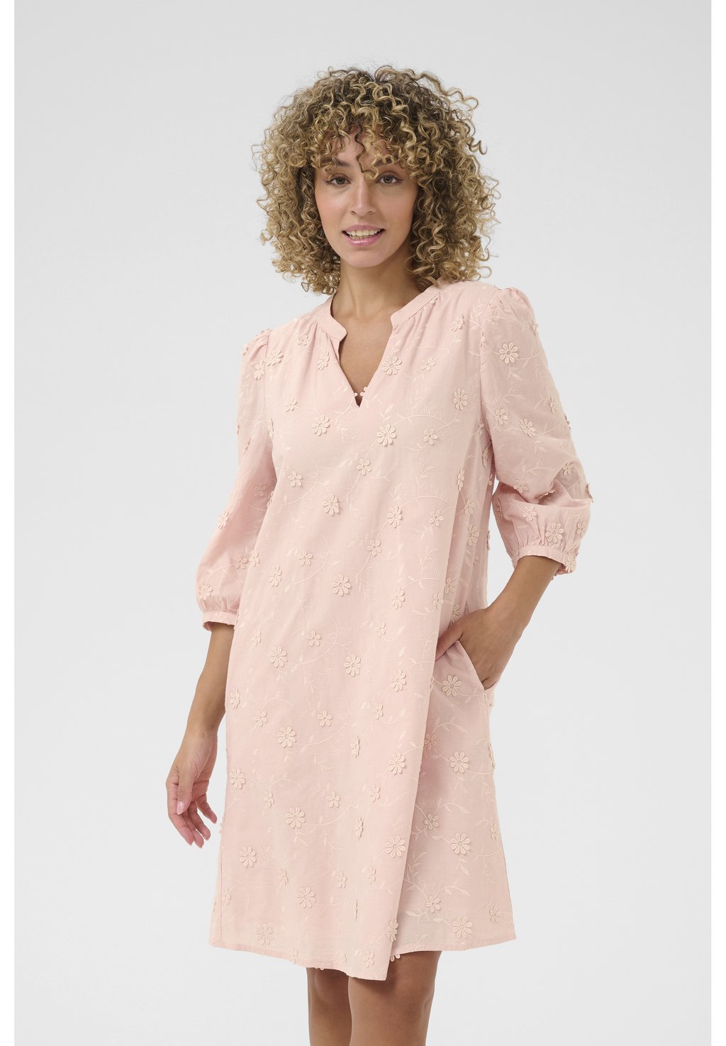 Повседневное платье Cream, светло-розовый
Повседневное платье Cream, светло-розовый