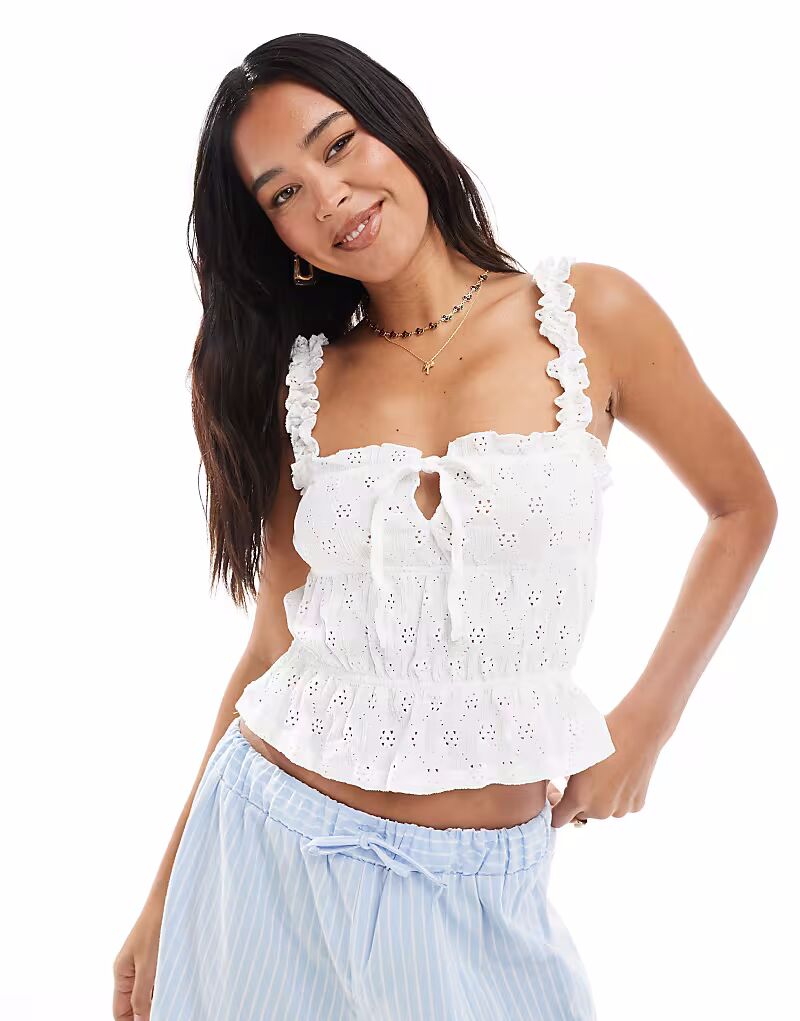 Белый топ-доярка из джерси с вышивкой Miss Selfridge
Белый топ-доярка из джерси с вышивкой Miss Selfridge