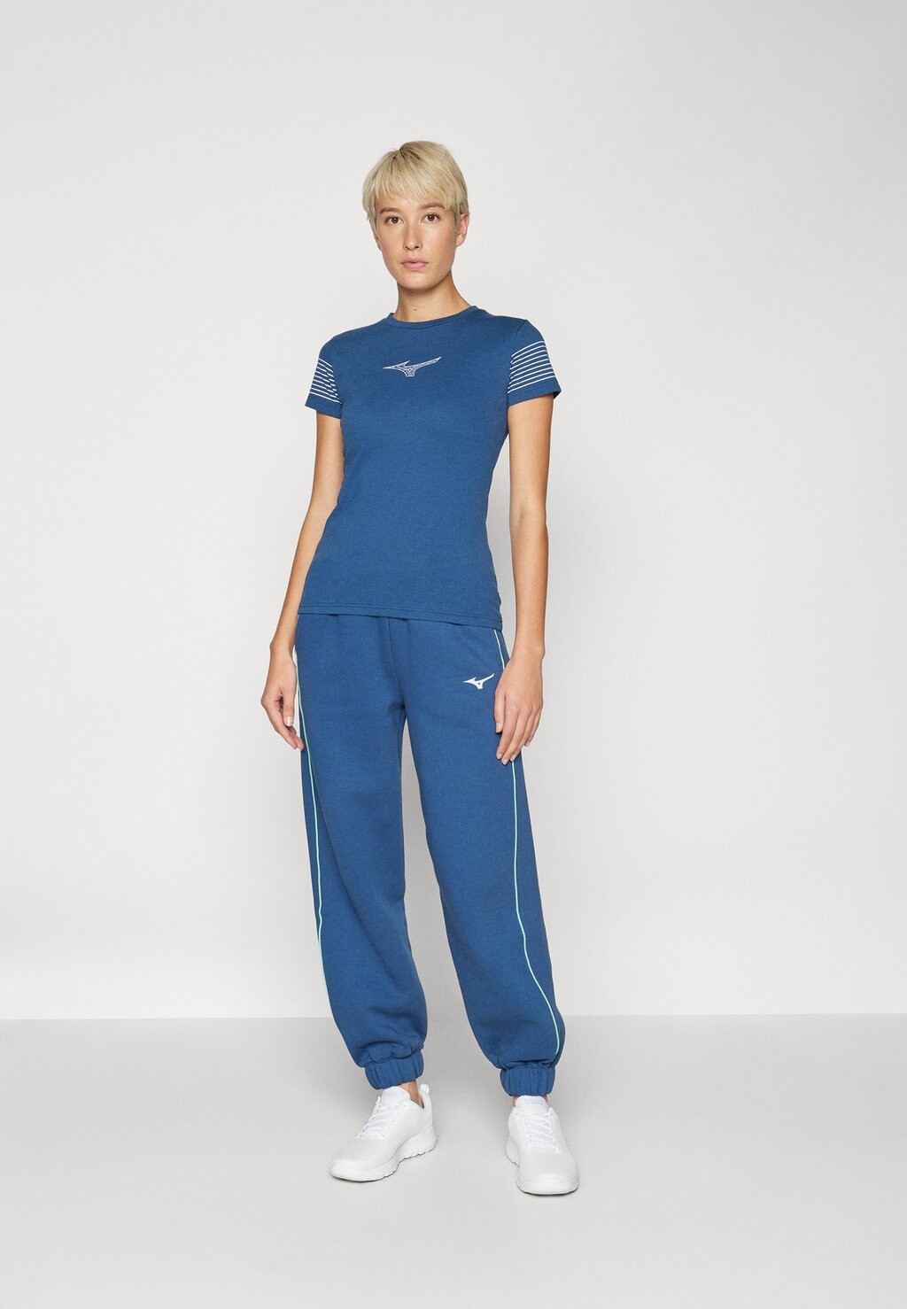 Футболка с принтом ATHLETICS TEE Mizuno, синий
Футболка с принтом ATHLETICS TEE Mizuno, синий