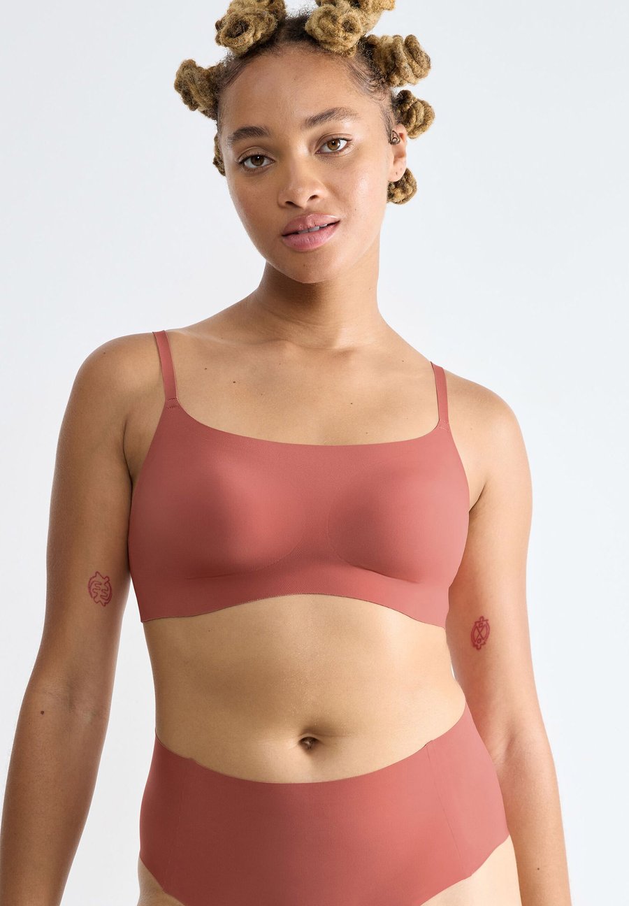 Бюстье Sloggi 2-PACK, Candid Orange/Orange
Бюстье Sloggi 2-PACK, Candid Orange/Orange