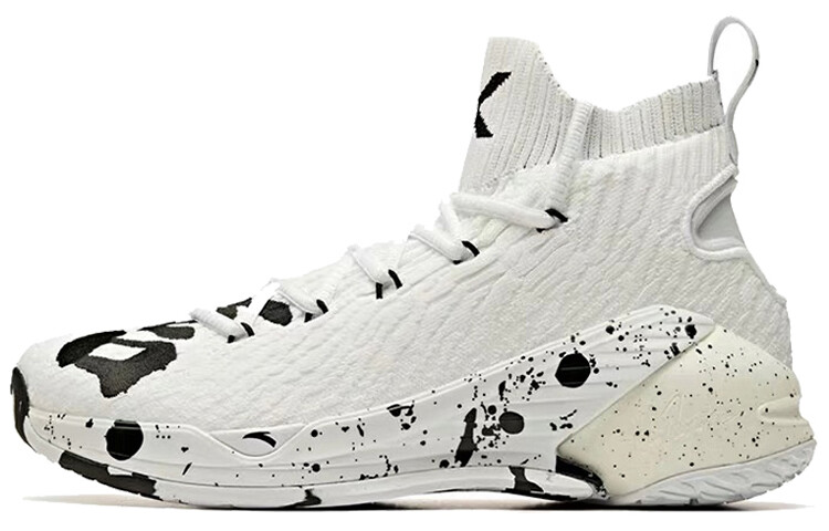 Баскетбольные кроссовки KT4 мужские высокие черные/белые Anta
Баскетбольные кроссовки KT4 мужские высокие черные/белые Anta