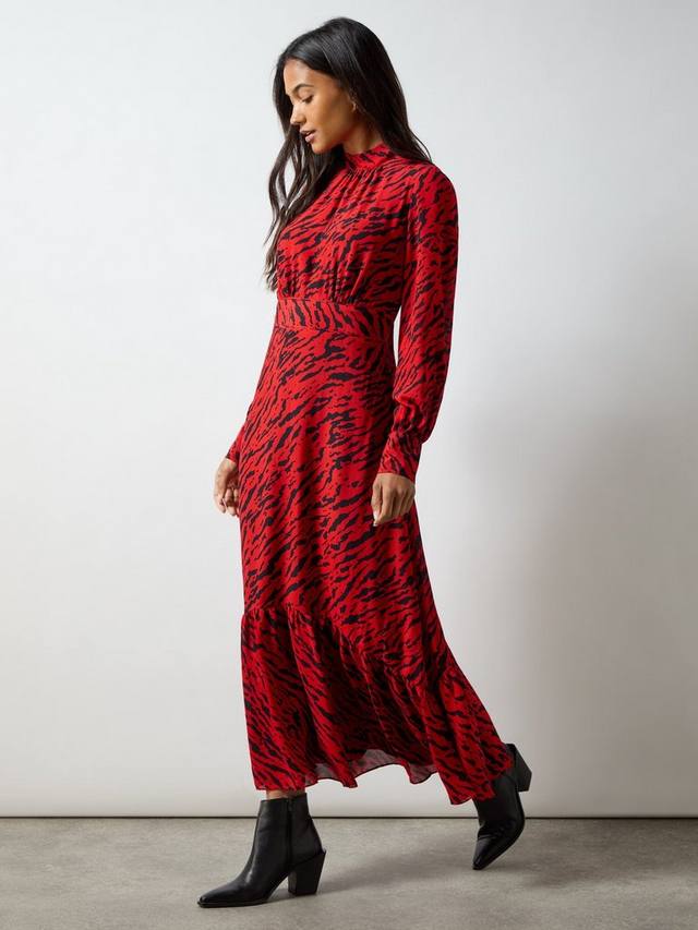 Маленькая зебра печати с завязками на спине платье миди Ro&Zo, красный
Маленькая зебра печати с завязками на спине платье миди Ro&Zo, красный