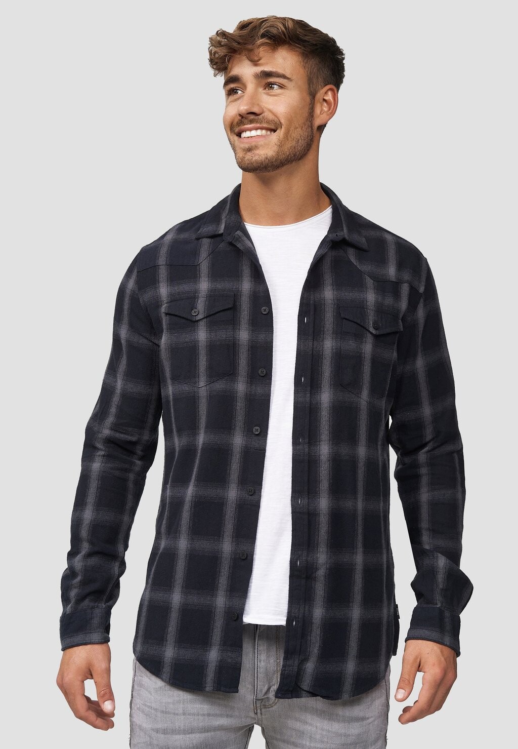 Рубашка ALTIN INDICODE JEANS, цвет black
Рубашка ALTIN INDICODE JEANS, цвет black