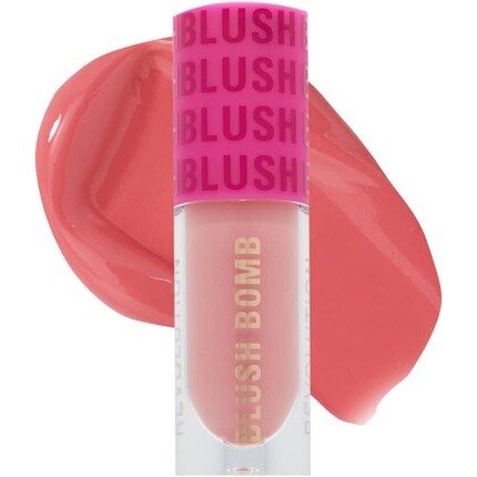 Губная помада Makeup Revolution
Губная помада Makeup Revolution