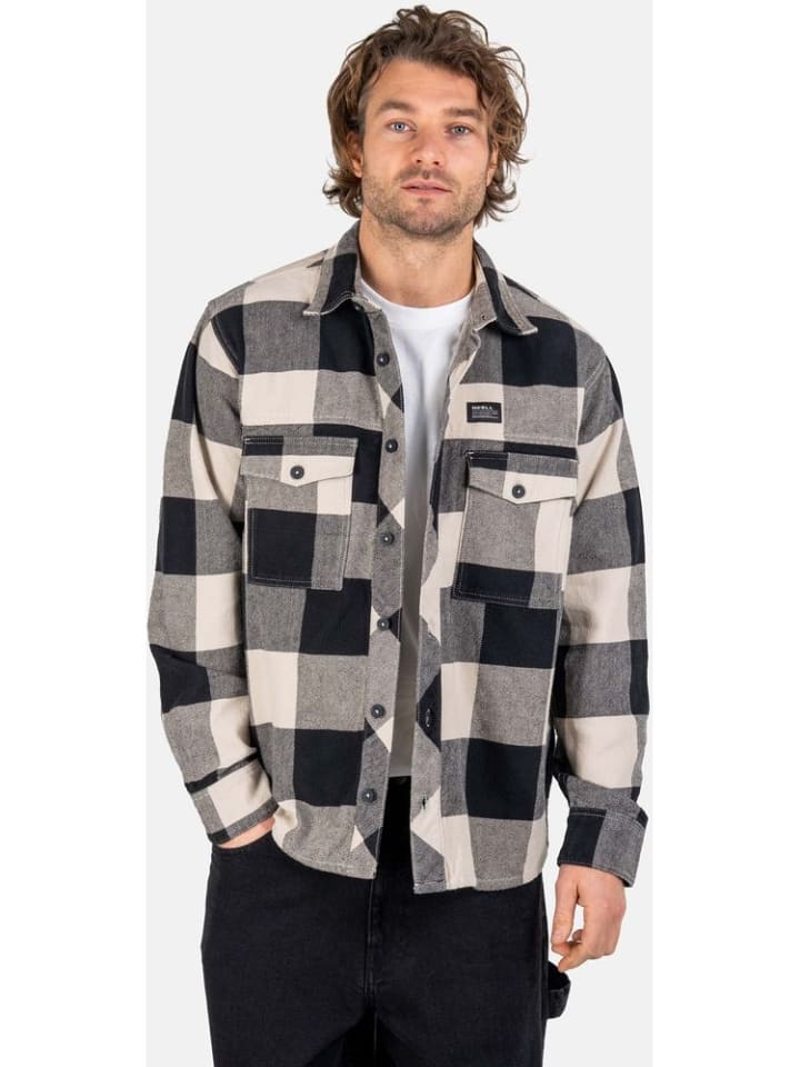 Reell Рубашка "Фримен" черного цвета
Reell Рубашка "Фримен" черного цвета