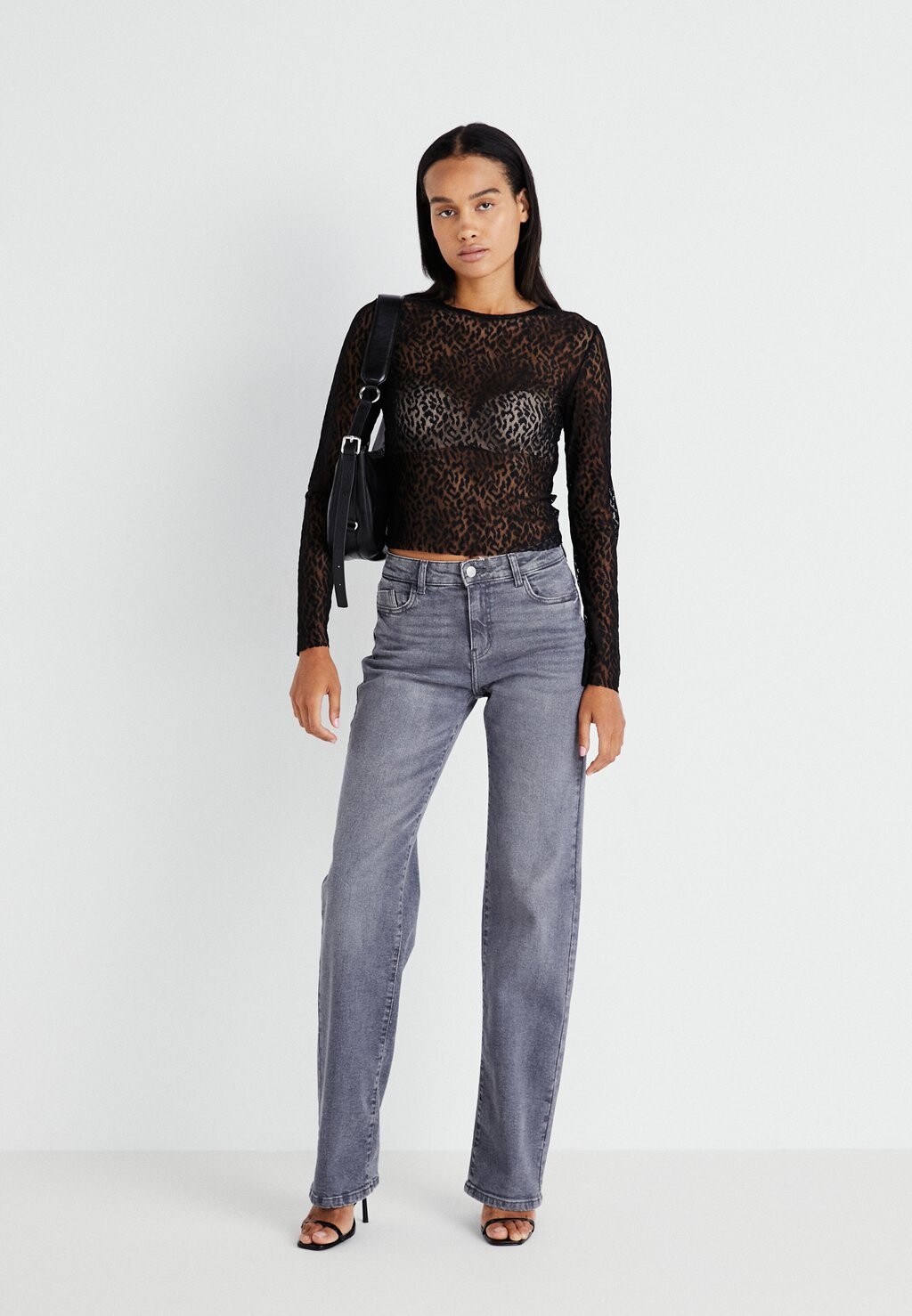 Джинсы прямого кроя NMYOLANDA WIDE Noisy May, серый деним
Джинсы прямого кроя NMYOLANDA WIDE Noisy May, серый деним