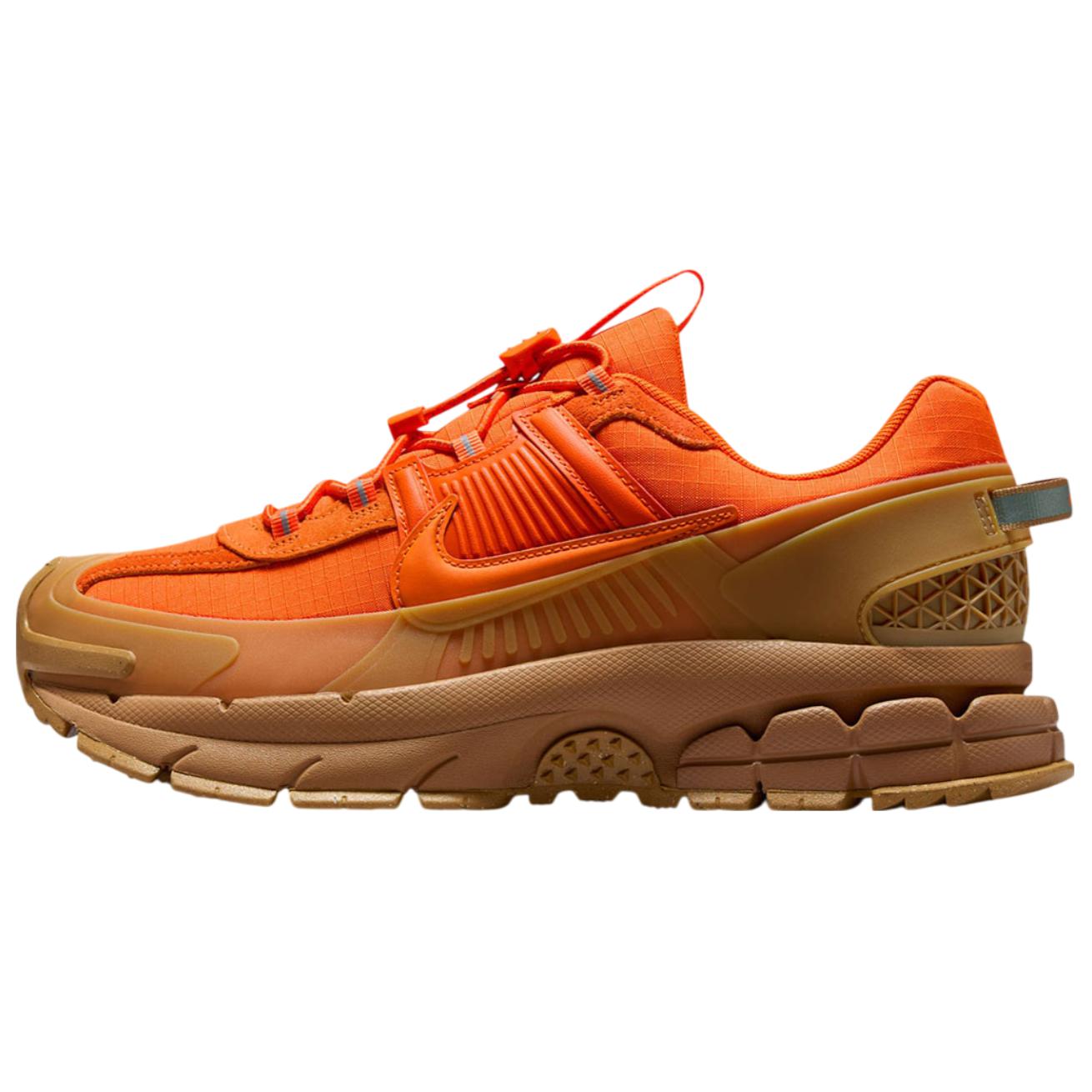 Кроссовки Zoom Vomero Roam Safety Orange Safety Orange Nike, оранжевый
Кроссовки Zoom Vomero Roam Safety Orange Safety Orange Nike, оранжевый