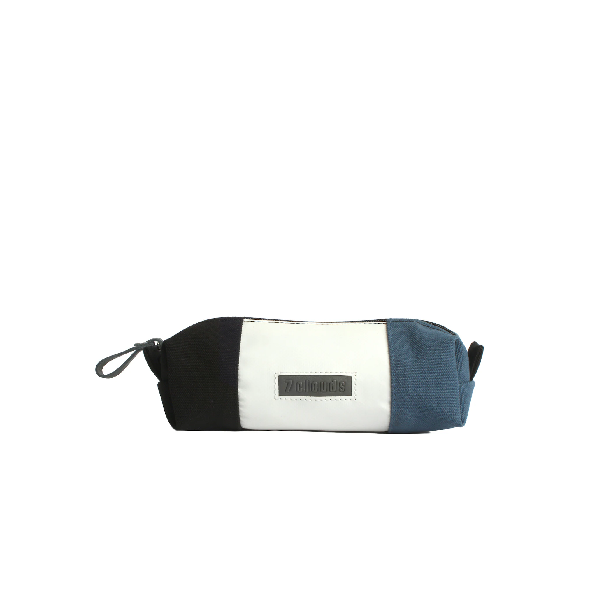 Косметичка 7clouds "Penci 7.1", изготовленная из переработанного ПЭТ, цвет White-Black-Blue
Косметичка 7clouds "Penci 7.1", изготовленная из переработанного ПЭТ, цвет White-Black-Blue