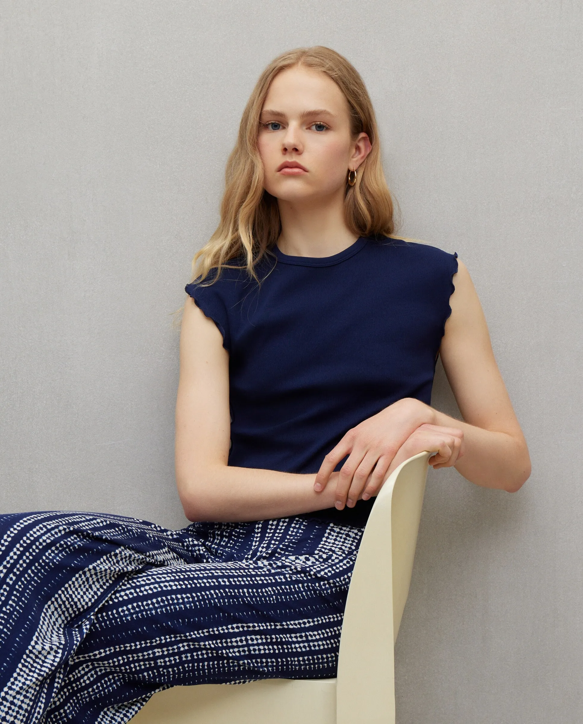 Женская махровая футболка с коротким рукавом Easy Wear, темно-синий
Женская махровая футболка с коротким рукавом Easy Wear, темно-синий