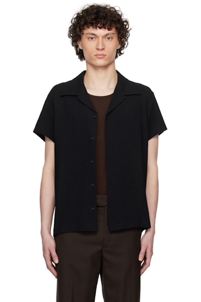 Черная рубашка Mael Séfr
Черная рубашка Mael Séfr