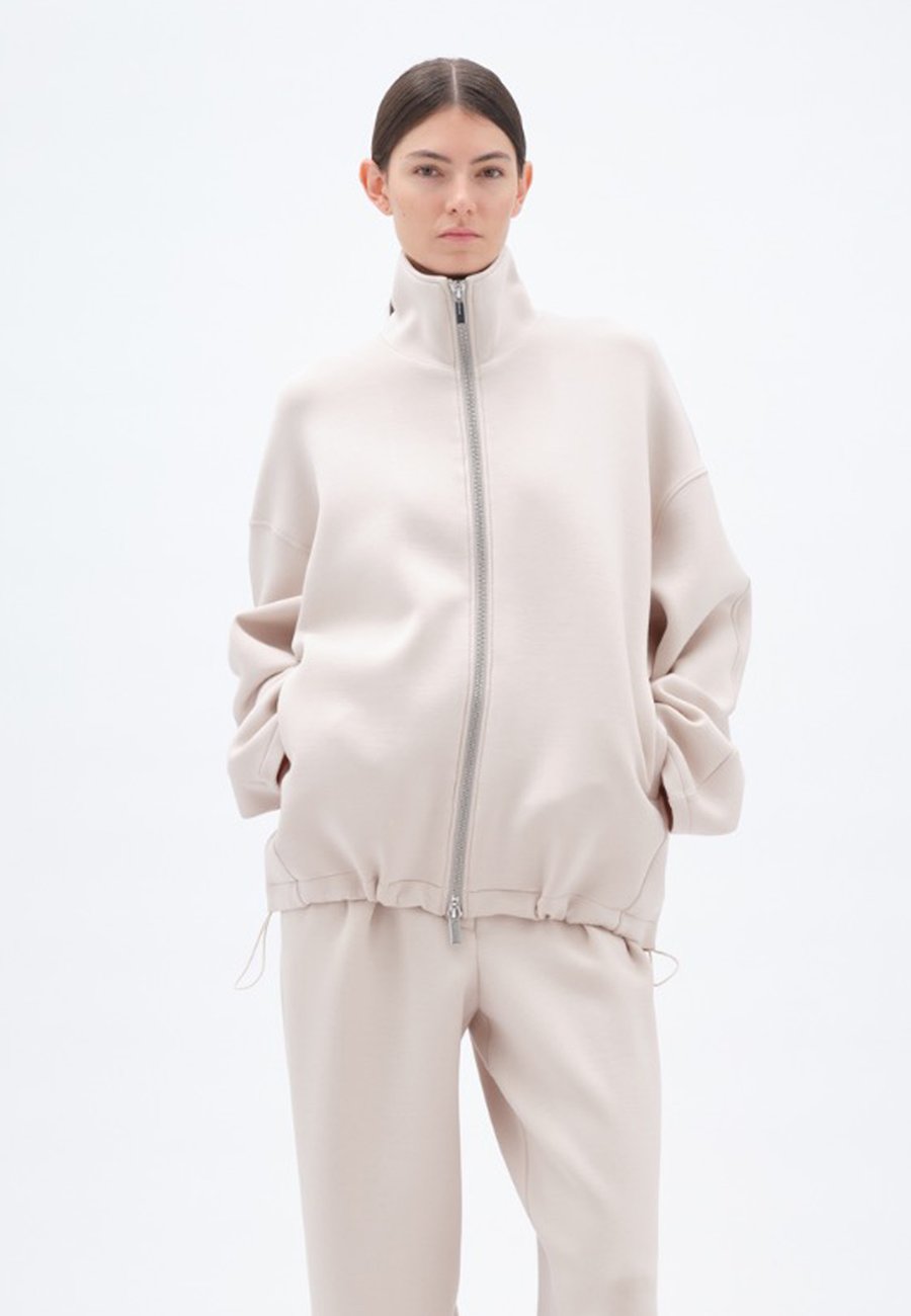 Толстовка REMAIN Zip-up sweatshirt, Tofu Beige/Beige
Толстовка REMAIN Zip-up sweatshirt, Tofu Beige/Beige