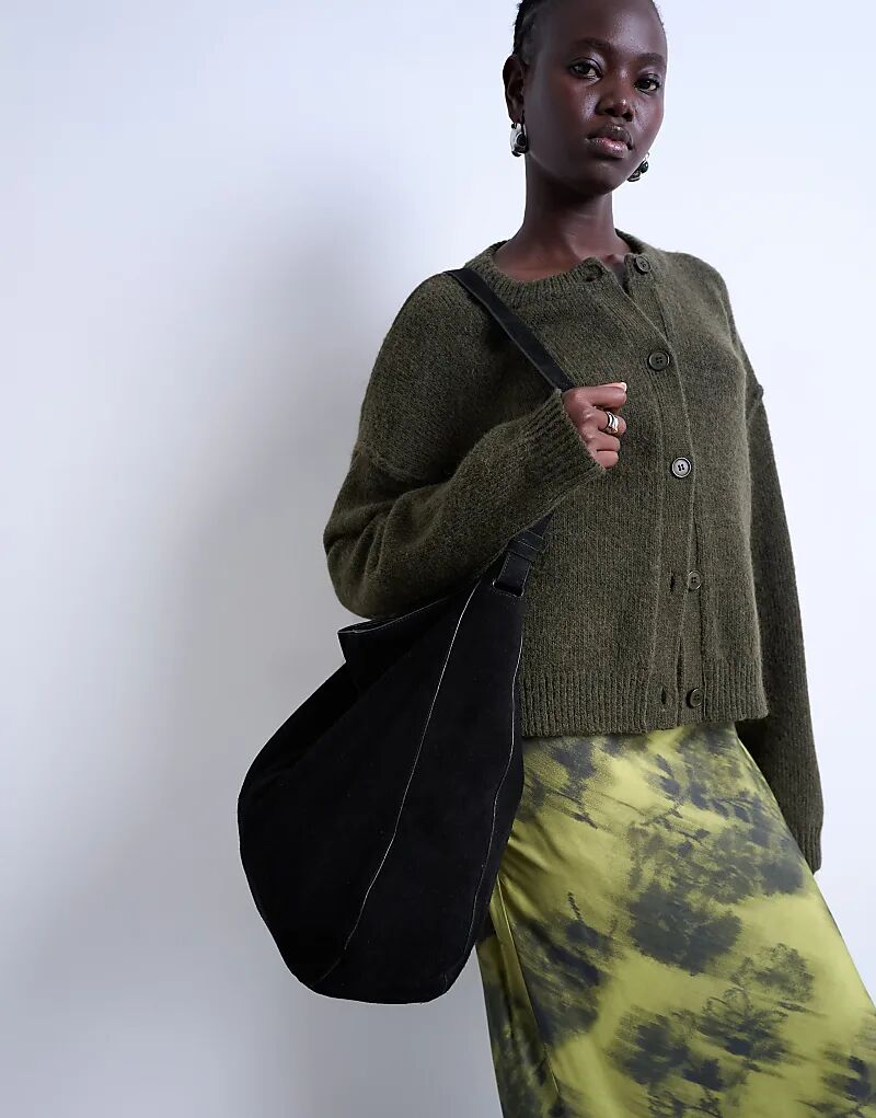 Сумка через плечо Topshop Siobhan из натуральной замши черного цвета
Сумка через плечо Topshop Siobhan из натуральной замши черного цвета