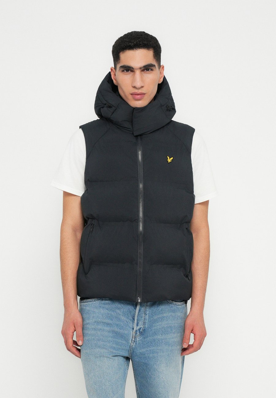 Куртка Lyle & Scott WELDED WADDING GILET, Jet Black/Black
Куртка Lyle & Scott WELDED WADDING GILET, Jet Black/Black