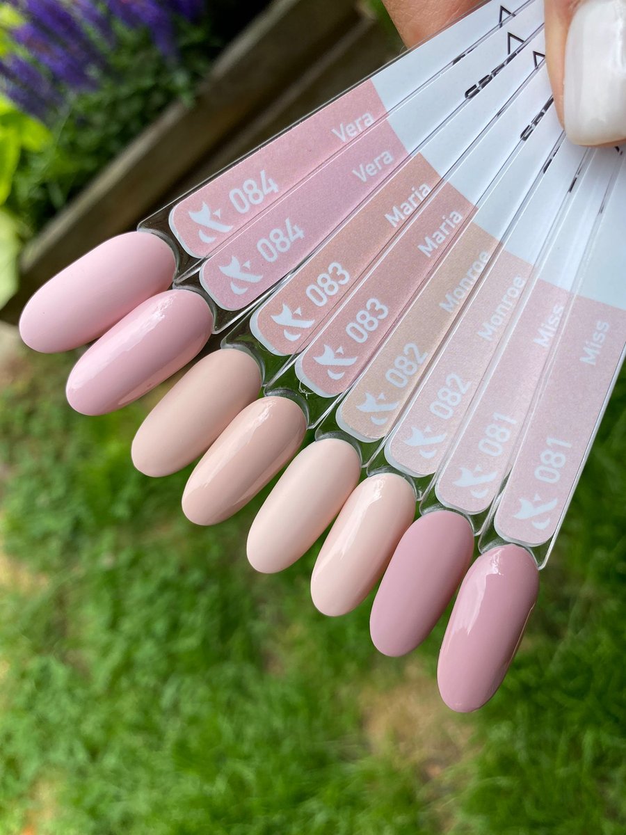 Гибридный лак для ногтей FOX gel-polish gold Spectrum 083, 7 мл
Гибридный лак для ногтей FOX gel-polish gold Spectrum 083, 7 мл