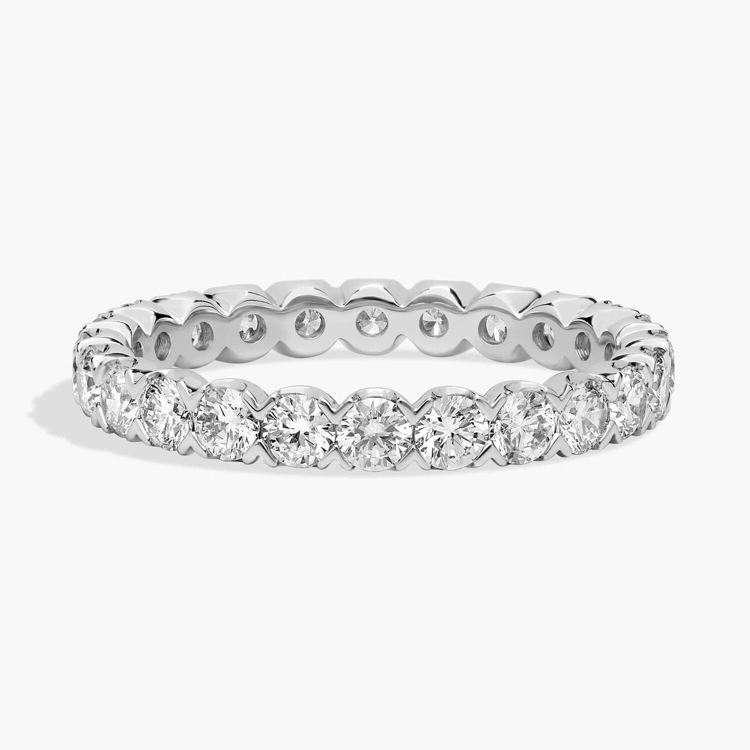 Кольцо «Вечность» с бриллиантом «Рыбий хвост» из платины (1 1/2 карата, чистота — HI / SI1-SI2) Blue Nile
Кольцо «Вечность» с бриллиантом «Рыбий хвост» из платины (1 1/2 карата, чистота — HI / SI1-SI2) Blue Nile