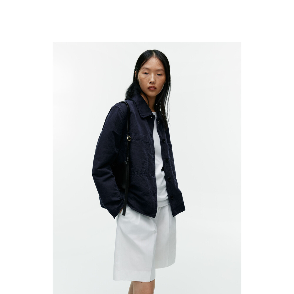 Куртка короткая Arket женская, темно-синий
Куртка короткая Arket женская, темно-синий