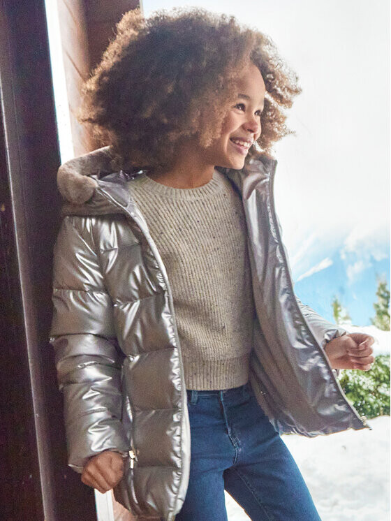 Пуховик стандартного кроя Mayoral, золотой
Пуховик стандартного кроя Mayoral, золотой