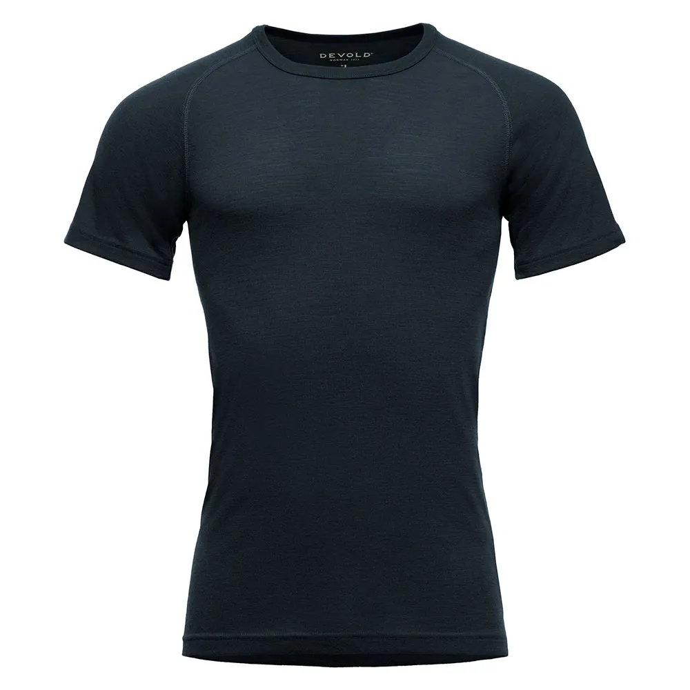 Базовый слой DEVOLD OF NORWAY Lauparen Merino 190 short sleeve, черный
Базовый слой DEVOLD OF NORWAY Lauparen Merino 190 short sleeve, черный