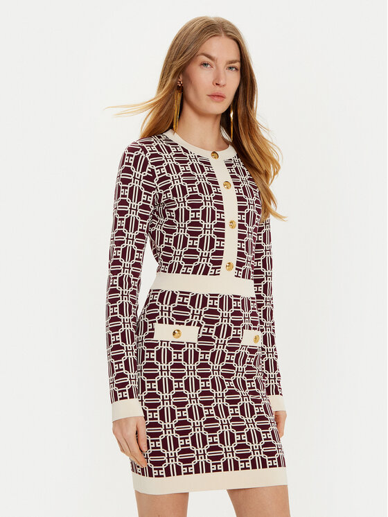 Облегающее трикотажное платье AM-31B-47E2-V440 Elisabetta Franchi, красный
Облегающее трикотажное платье AM-31B-47E2-V440 Elisabetta Franchi, красный