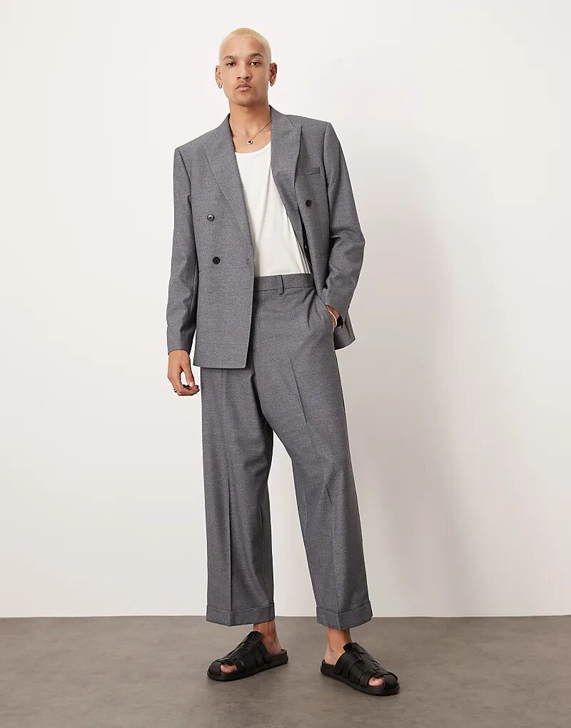 Брюки-баллоны ASOS DESIGN из серой фактуры
Брюки-баллоны ASOS DESIGN из серой фактуры