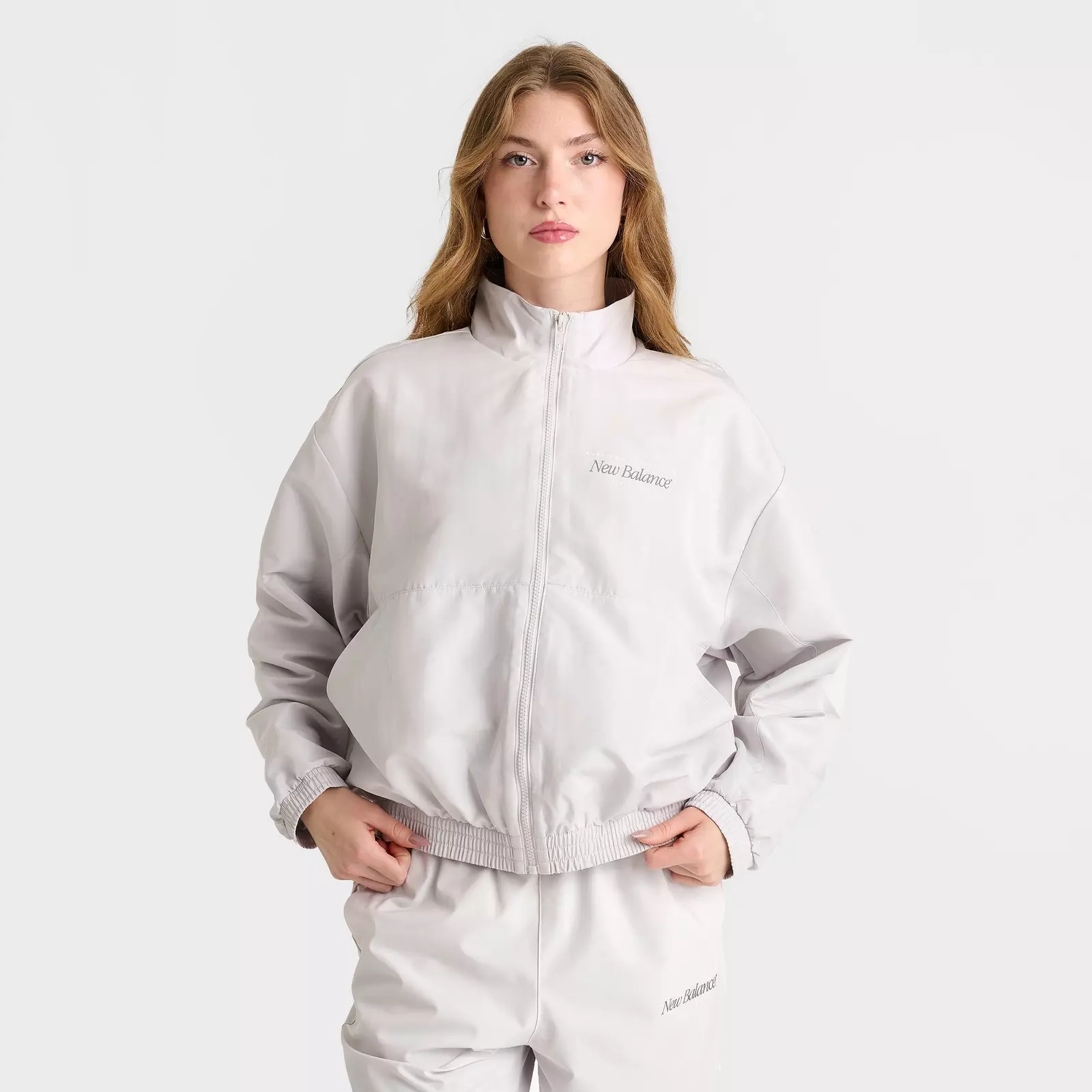 

Куртка Women's New Balance Lightweight Woven, серый