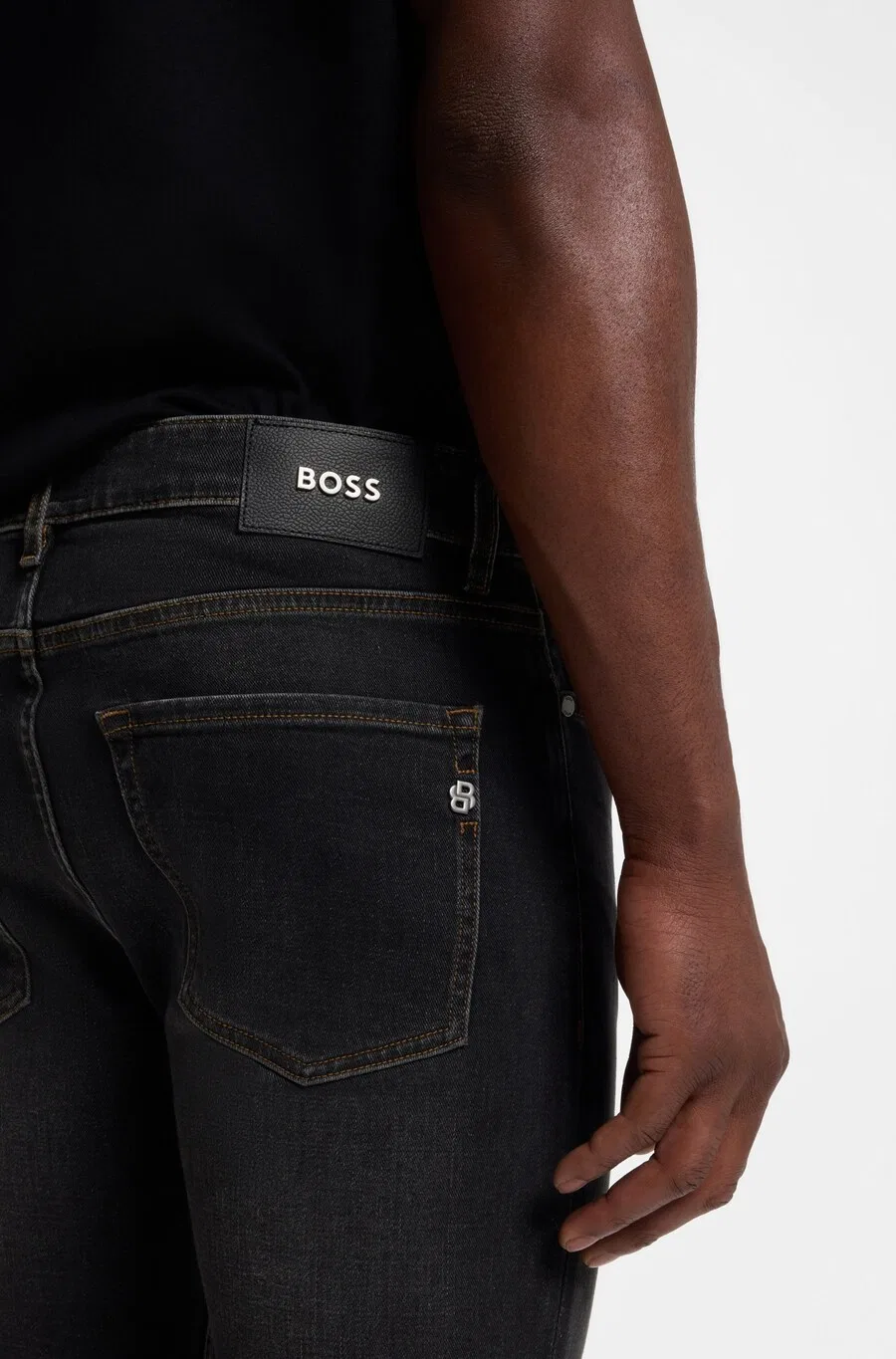 Джинсы BOSS Slim fit черного цвета — фото 4