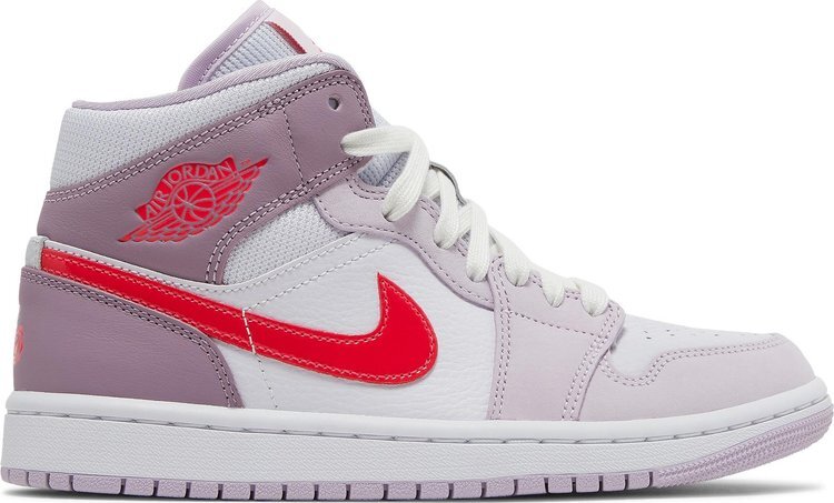 

Кроссовки Wmns Air Jordan 1 Mid Valentines Day, фиолетовый