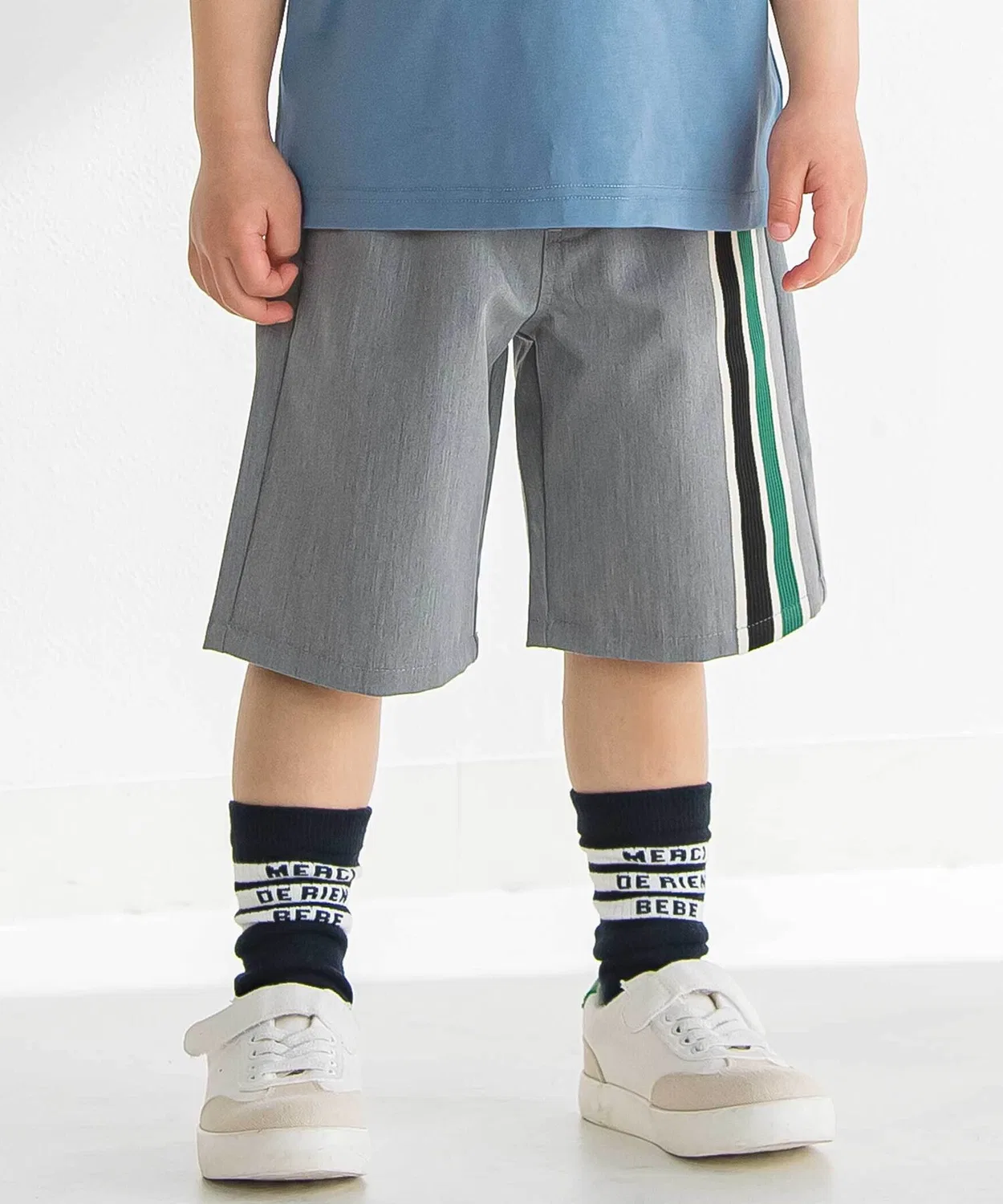 Детские шорты для мальчиков с боковой линией BeBe Petits Pois Vert, Gray