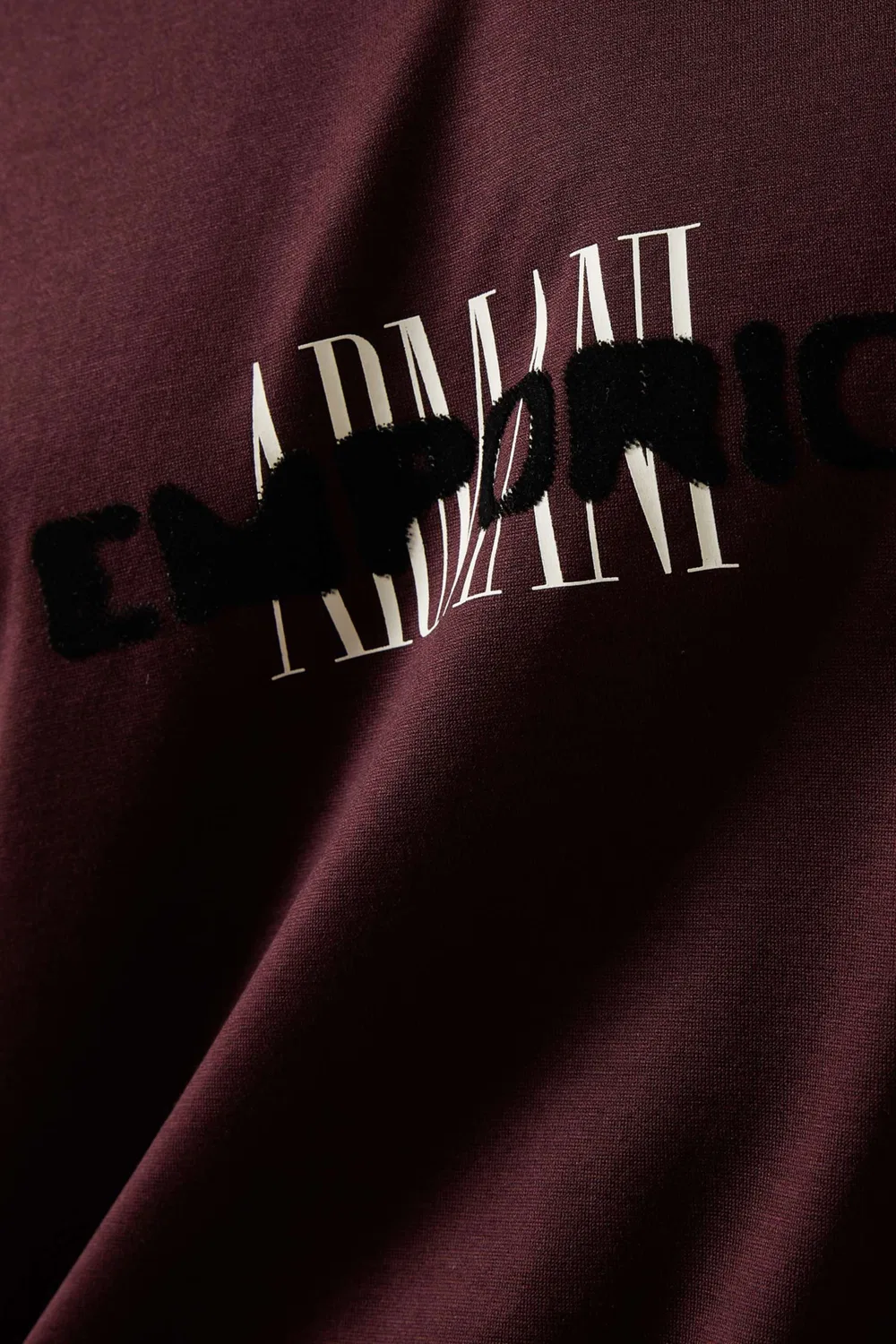 Футболка с коротким рукавом с принтом EA Text Emporio Armani, красный — фото 4