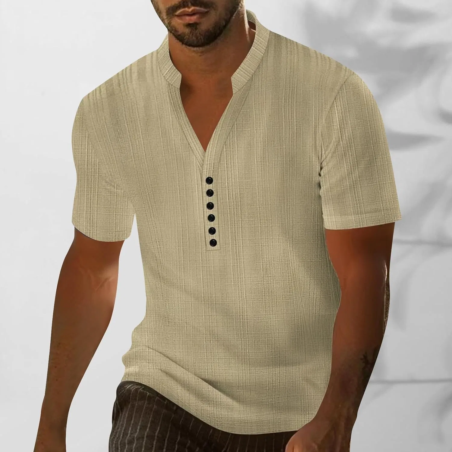 Мужская повседневная футболка с текстурой Henley NoxwB, Khaki — фото 2