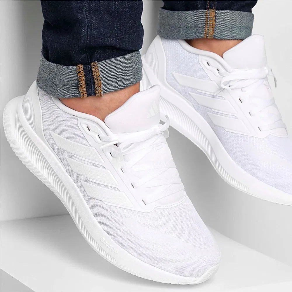 Детские кроссовки для бега с шнуровкой Runfalcon 5 adidas