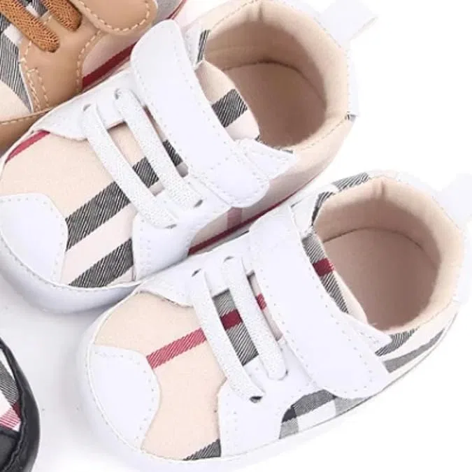 Детские ботинки для мальчиков с противоскользящей подошвой Pre Walker Shoes Athena, White — фото 4