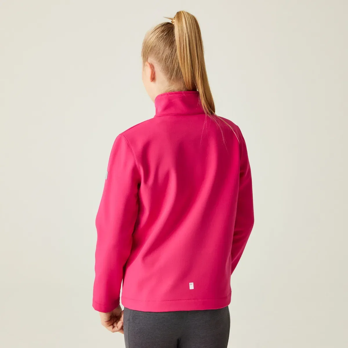 Детская куртка-софтшелл Junior Cera Softshell Jacket Regatta, Pink — фото 2