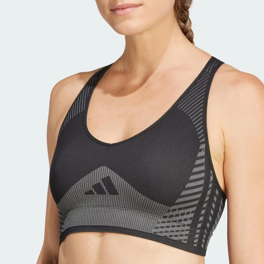 Женский спортивный бюстгальтер с легкой поддержкой Aeroknit Training Light Support adidas, Черный — фото 4