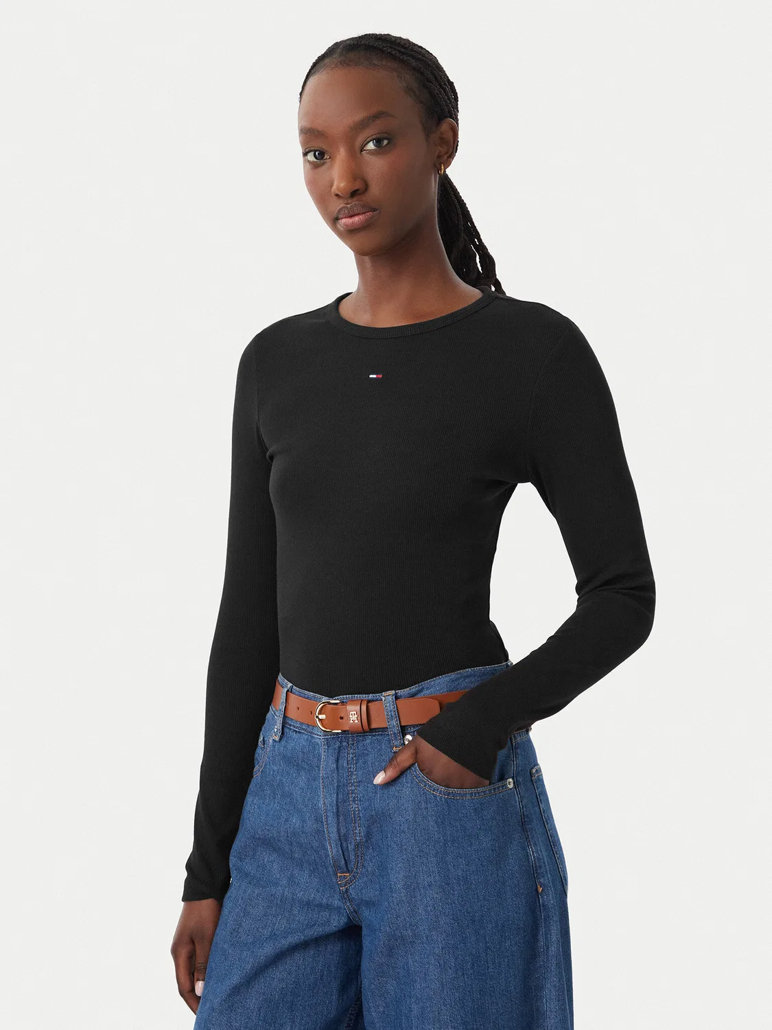 Женский комплект из блузки и юбки приталенного кроя Essential Tommy Hilfiger, черный — фото 2